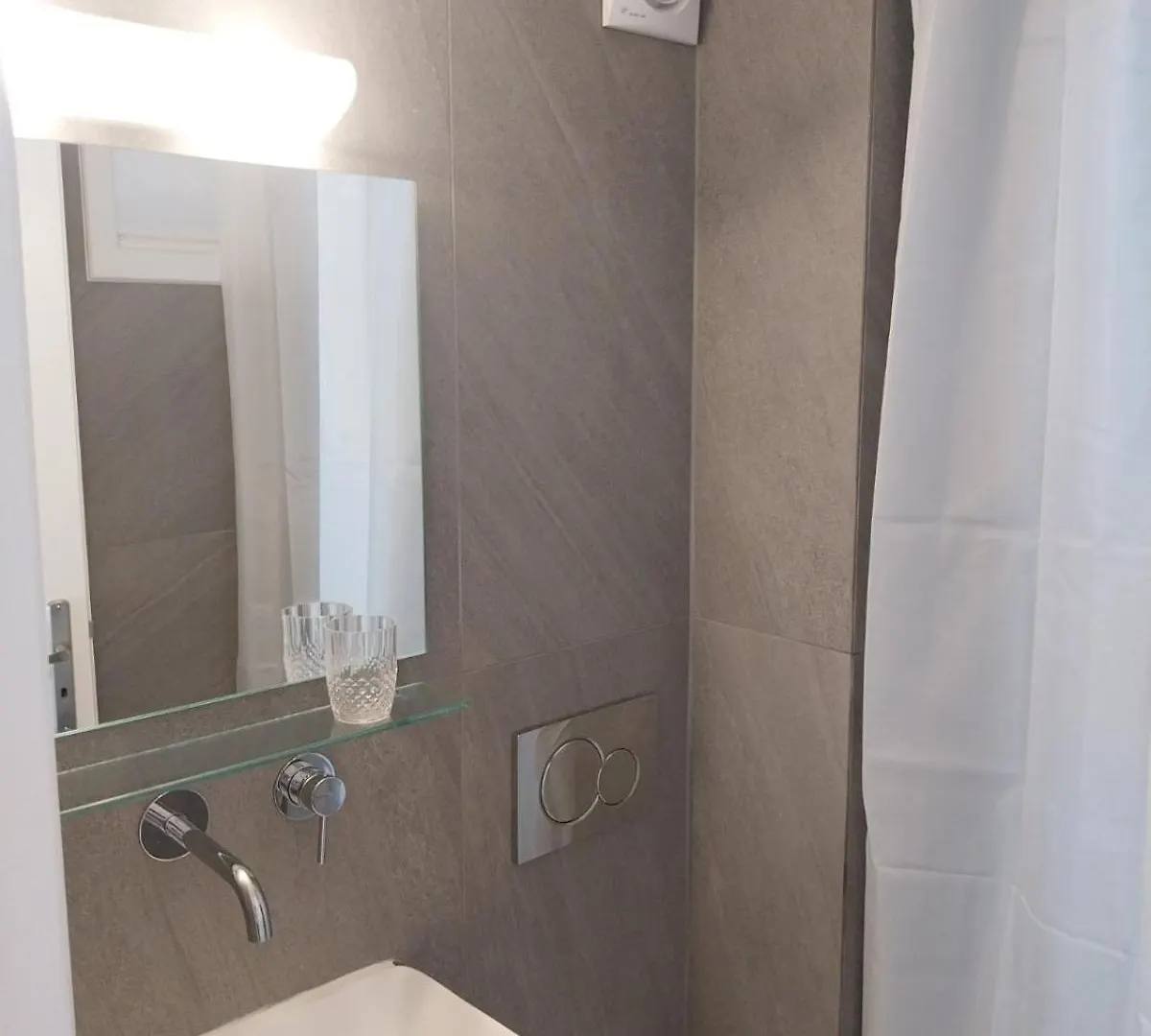 Florance Apartments & Rooms Mykonos Town 2*,